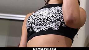 teens boyfriend freeuses her and stepmom in group fetish 😈