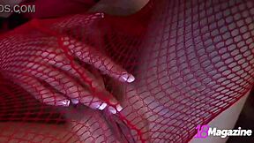 all natural kylie teen gets vibrator this time