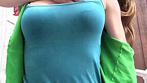 Do Madison and Ela lez against the house?