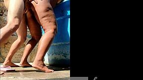 me salio caro ba�arme en el patio termine con el culo full de semen 😩