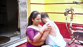 milkman antim hardcore fucks arshi bhabhi alone at home