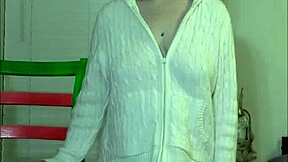 Beauty Fucks Machine with Big Natural Tits