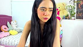 Cute 19 year old latina with baby face, so adorable 😍