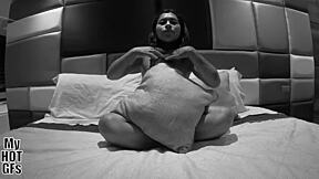 beautiful young latina wants to be the best actress in perú