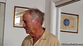 Skinny Brunette Teaches Teen To Squirt With Blowjob And Cumshot In Hd