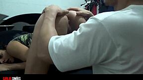 Puta Gostosa Rabunda Com Seu Amigo Sarado E Dotado