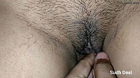 Desi Bhabhi Inserts Finger And Pen In Pussy!