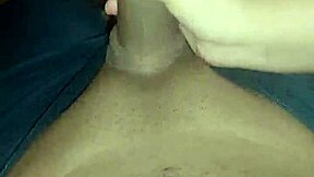 masturbo esta polla grande sin parar in public lingerie fetish