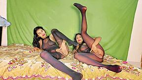 uttaran20 retro quickie with pretty teen and facial