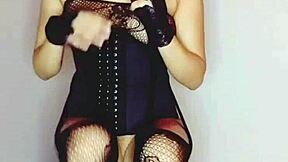 Beautiful And Hot Bluee Squirts In Exhibitionist Colombian Homemade Scene With Sexy Young Amateurs