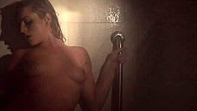 Sexy Dahlia's naughty shower activities