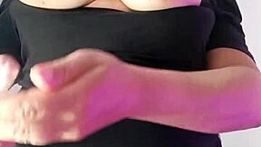 Tia Latina Colombiana Flashes Cameltoe Masturbates For Sobrino