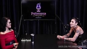 Caroleta Roots' orgasm moments with Bia Hot outdoors