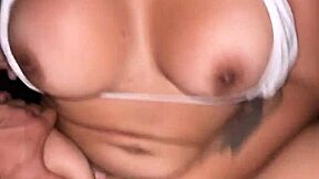 Wow, passionate hard sex with a beautiful latina taking cum in her mouth 😍