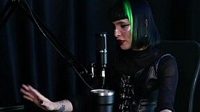 Schoolgirl loses virginity in mom's bed after leaked video!