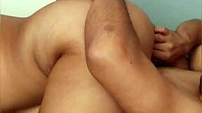 vagina peluda y posicion invertida brutal dedeada y embestidas reales con pareja mexicana