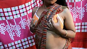 मेरी एक्स ने ओल्ड गाय से शादी की और मुझे रफ सेक्स के लिए बुलाया, वो ओल्ड अंकल की वाइफ इतनी सेक्सी है! 😏