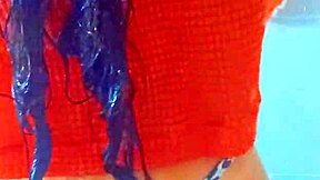 college girls masturbate in shower, latina with big ass reaches orgasm