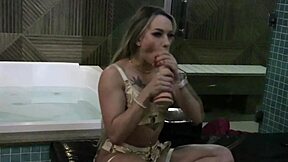 blonde slut gets naked for anal discount, shows blowjob 😏