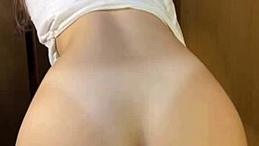 Intense lap dance with small waist teen.