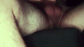 jcsex69 sucks in car, rides hard.