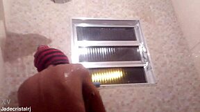 young girl in the bath 😊