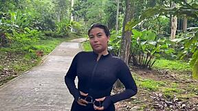 I fucked a stranger with a big cock in the public park, almost getting caught