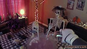 step mom associate allys step daughter almost caught by step dad im going to hardcore fuck her