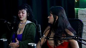 Dad Saw Nude Video, Spit On Pussy 😏