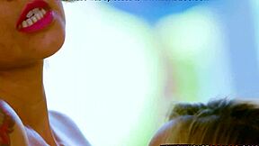 beautiful blonde milf munches cute teen pussy 😘