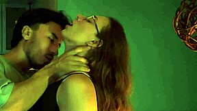 Casal de verdade transa com paix�o e termina com gozada profunda