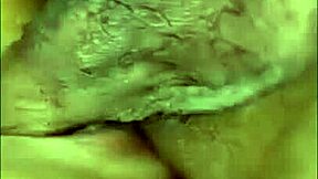 Bokep Indonesia Terlalu Semangat Nyepong Hampir Muntah