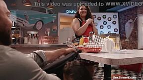 Boomer gets public handjob from genz babe.