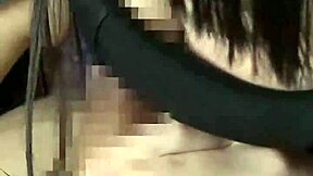 Amateur girl gives sloppy blowjob 😍