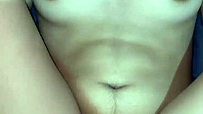 Pinay student uses dildo in dorm