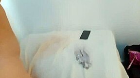 tight condom no fun, so she sucks instead 😏