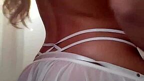 priscila belini tries first anal fisting in brazil