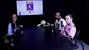 Morena gostosa, show me your big tits on the stripper after becoming bisexual?