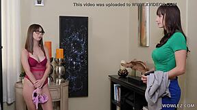 Lexi Luna teaches Shae Celestine lesbian sex 😘