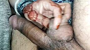 Muslim mistress engages in dirty relations with servant!