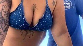 quase transamos na praia lotada with exhibitionists crossdressing flashing big cock