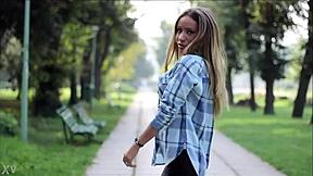 Sexy girl dancing in the street 😍 come dance with Aarina Park's live model moves 🔥