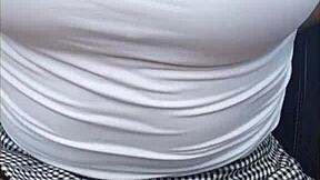 While boyfriend drives I decided to tease him and play with my toy 😏 - I cum allover his car seat