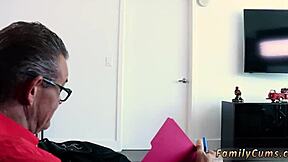 teen cant handle wet wild squirting in hardcore petite action