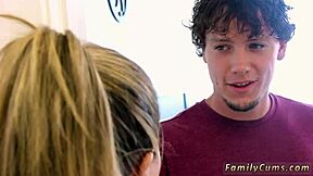 teen cant handle wet wild squirting in hardcore petite action