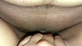 me follo a la linda chica de la esquina pro du co�o