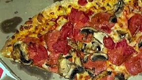 pizza female masturbation with cum on food in kinky fetish arab porn as teen pussy from los angeles wants bbc.