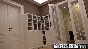 lexi dona, wanna try anal outdoors in public for the holidays with flashing and pov?