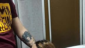 Amateur 18 Years Gets Cute Facial Cumshot