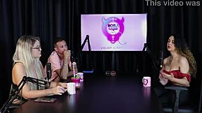 começou pra deixar de ser clt não faz hard é hétero mas grava com mulheres e é acompanhante - charllottye sheer red